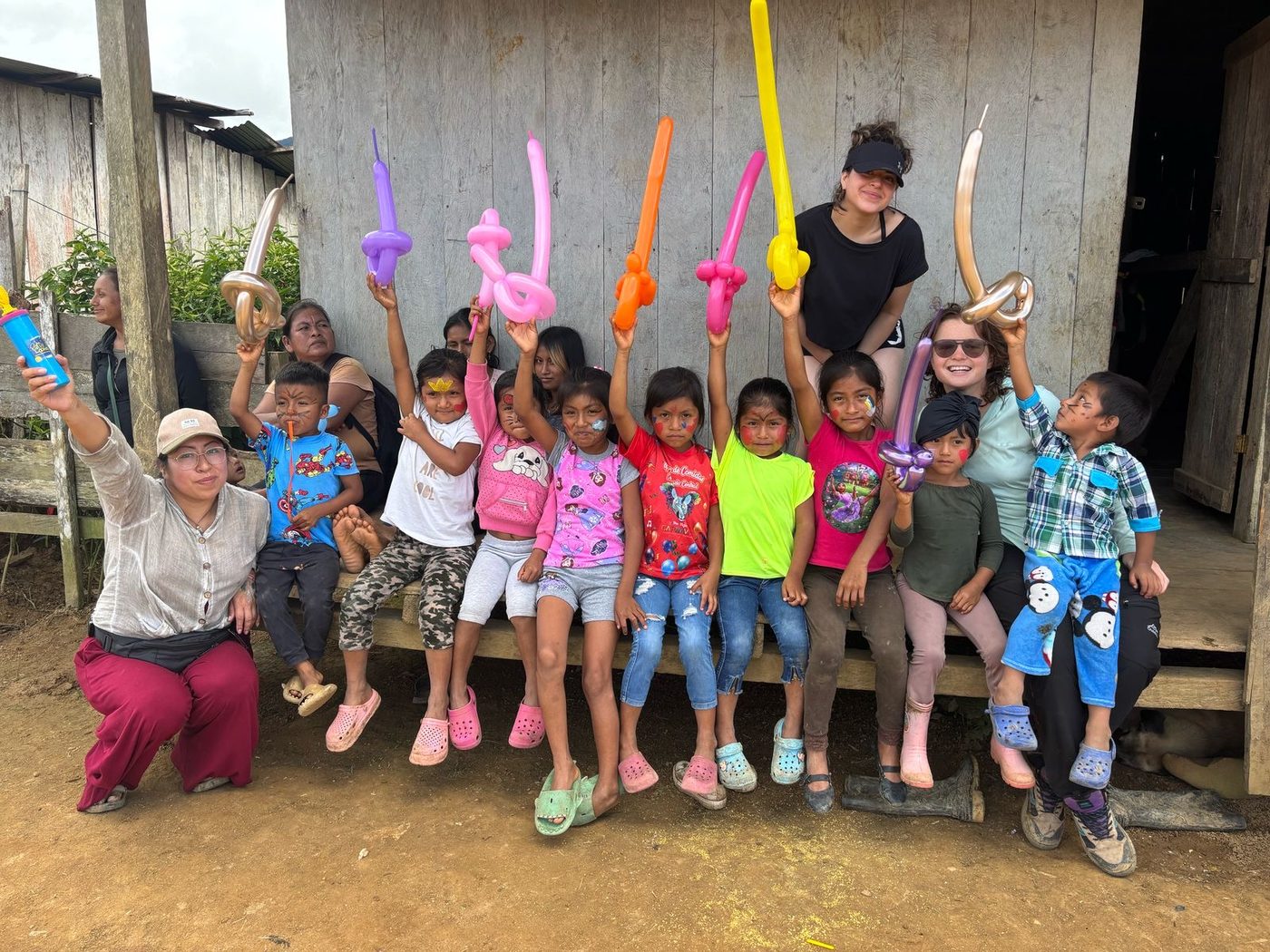 Niños de la comunidad de Coangos